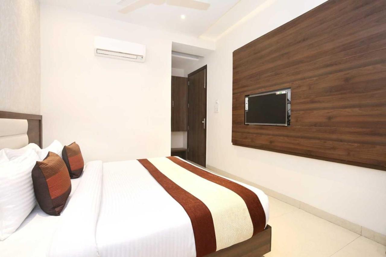Hotel O Grand Star อัมริตสา ภายนอก รูปภาพ